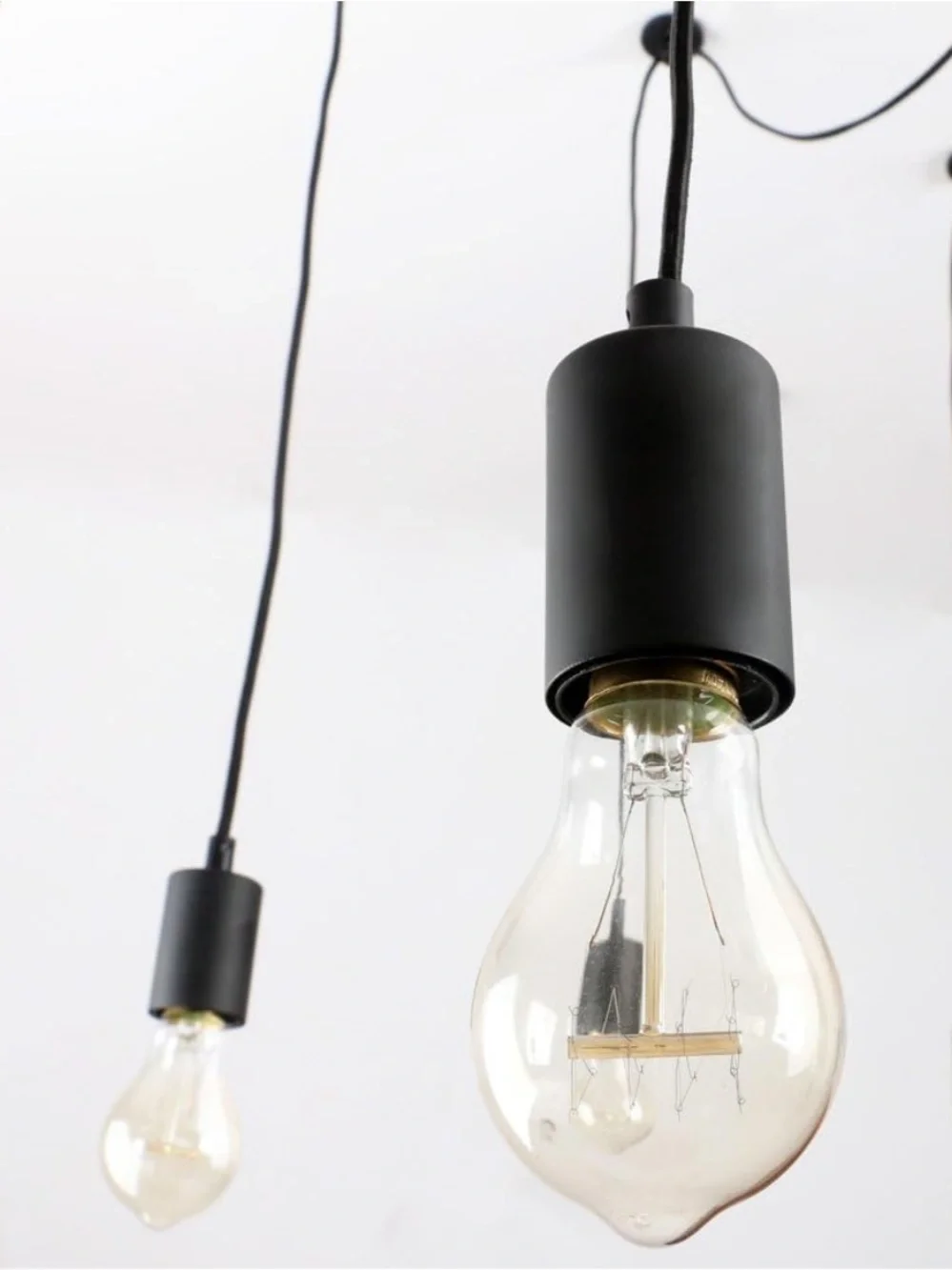 Unitary Modern Industrial Chandelier 10-Light Fixture Black New